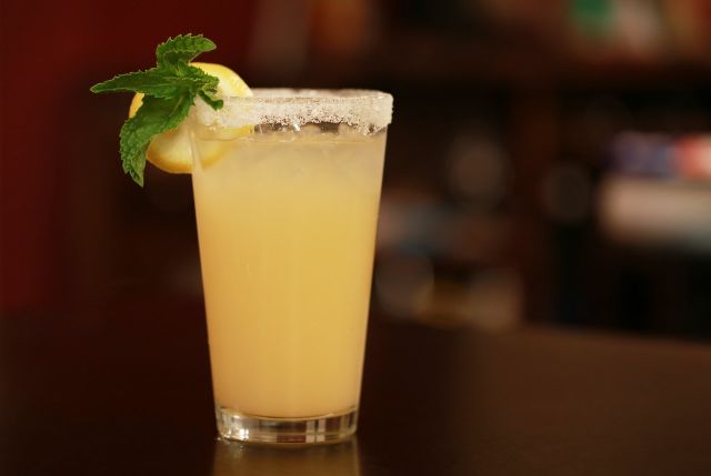 Add collagen to margarita for a perfect drink