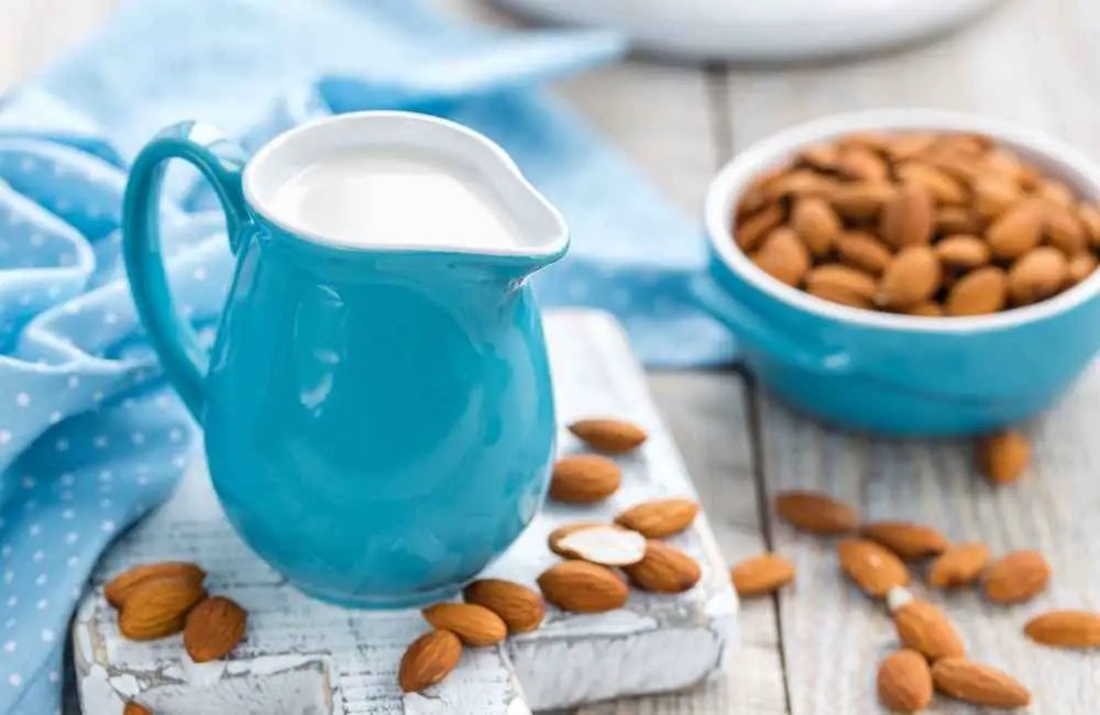 almond milk to make protein powder less chalky